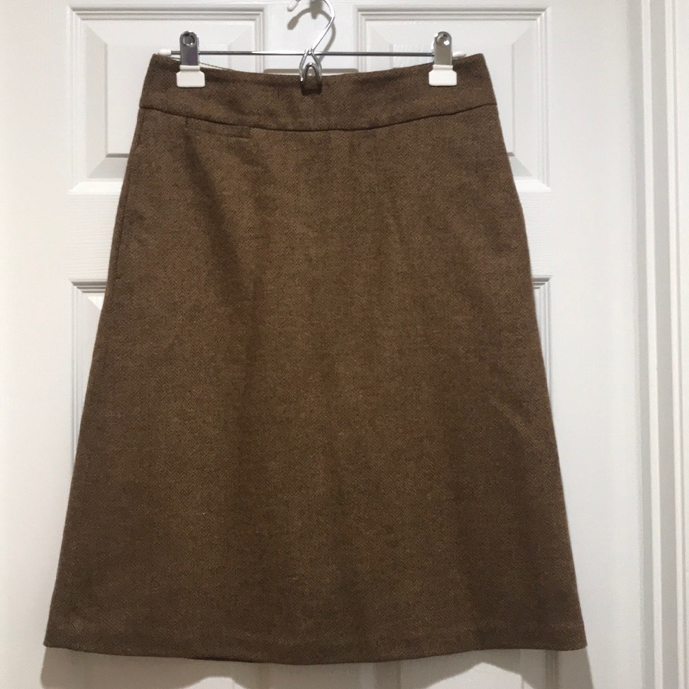 BNWOT LANDS END TWEED SKIRT SZ 4. PERFECT FOR FALL
